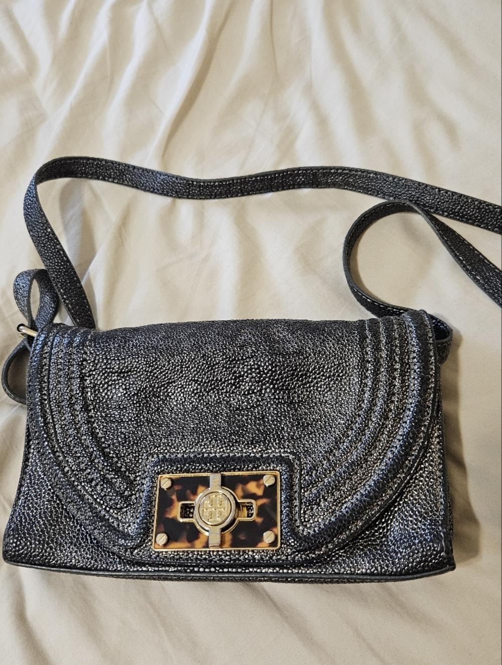 Tory Burch Black Textured Crossbody with Tortoiseshell-Placard